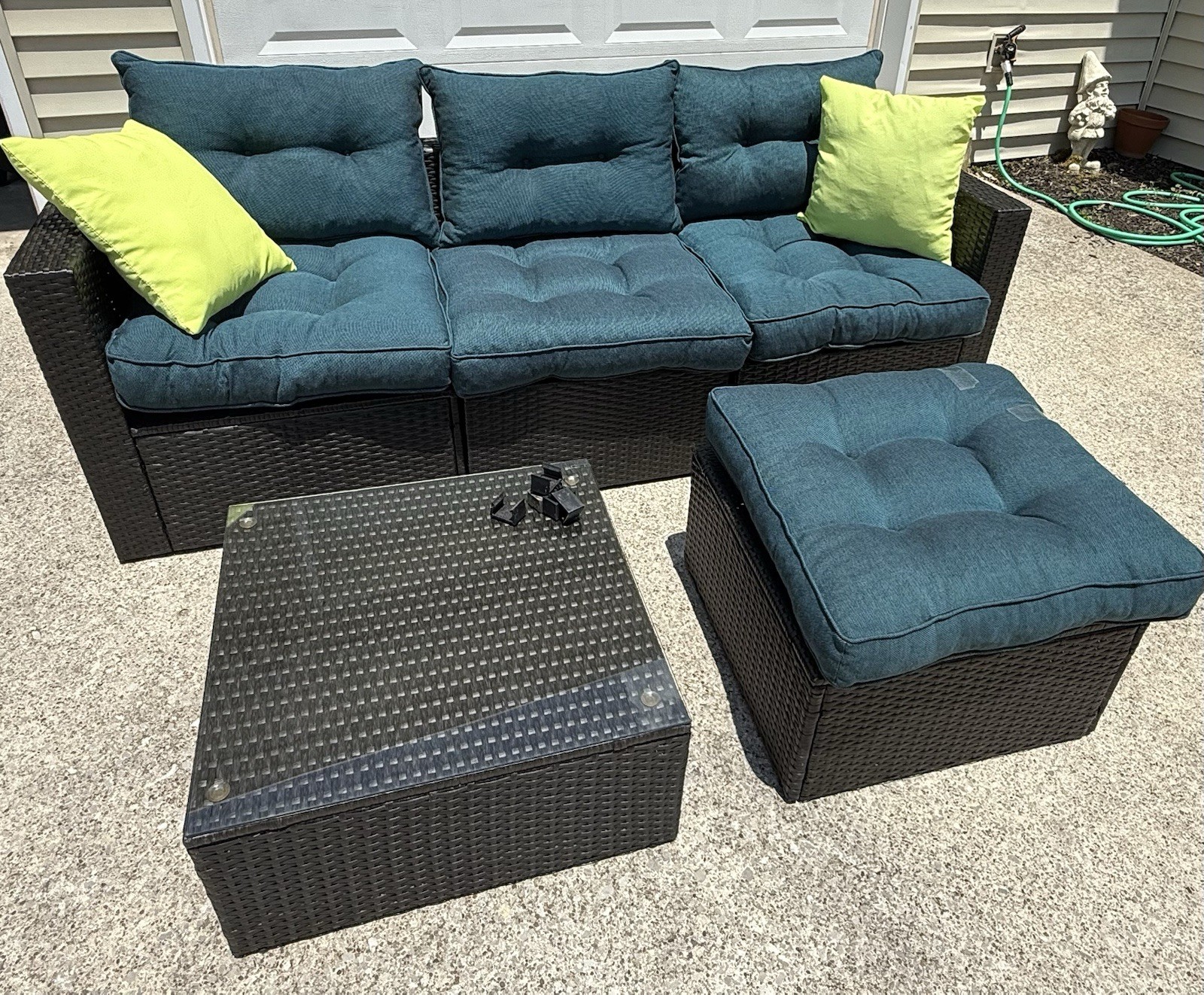 5-Piece Rattan Wicker Patio Lounge Set Sofa Ottoman Table Blue Cushions