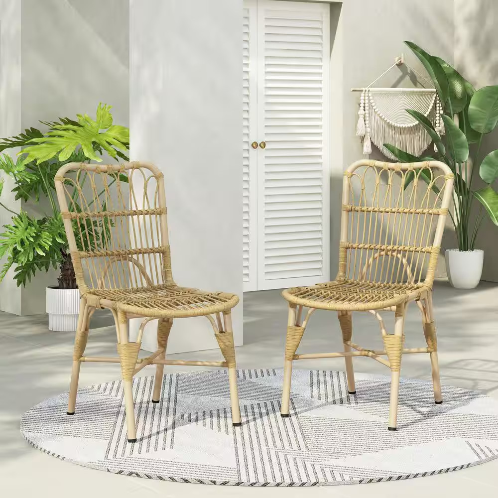 Natural Wicker Outdoor Dining Chairs Rattan Patio Chairs UV Resistant Frame Chai