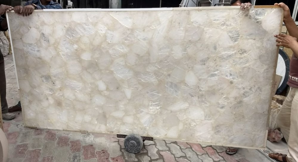 White Quartz Stone Countertop – Elegant Durable Slab for Home Renovation
