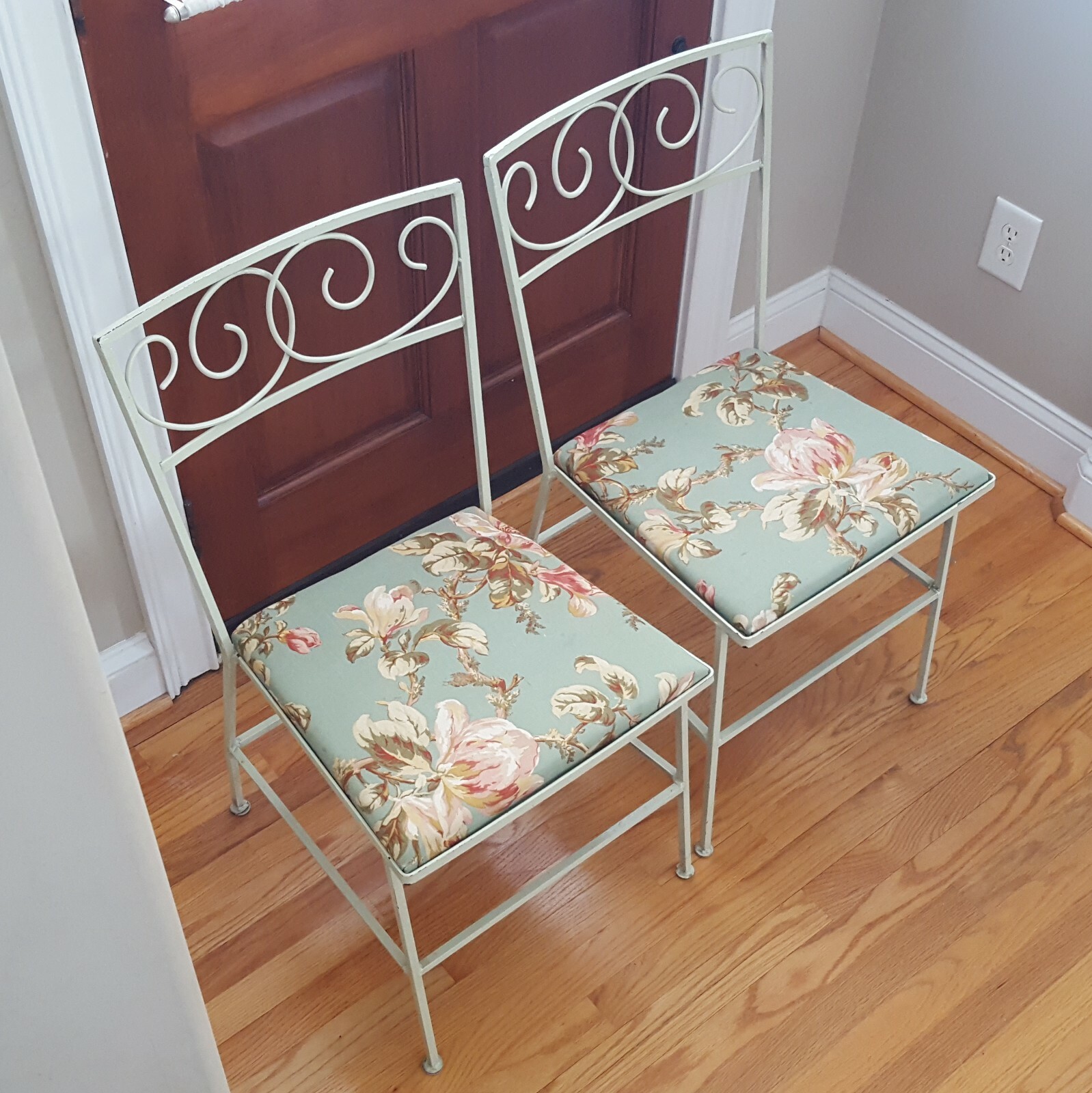 Vintage MCM Pair Wrought Iron Patio Chairs Lovely Floral Seats Pale Green Frames